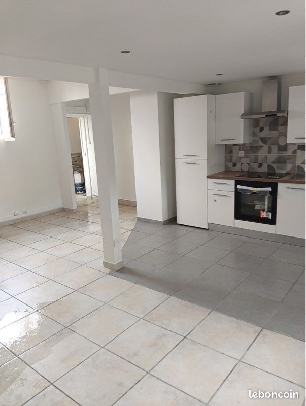 Appartement à louer, 60m², Nîmes