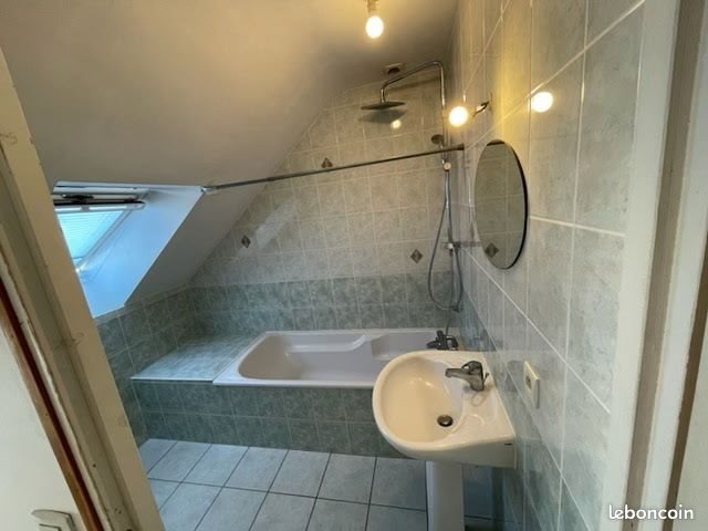 Maison à louer, 80m², Plœuc-L'Hermitage