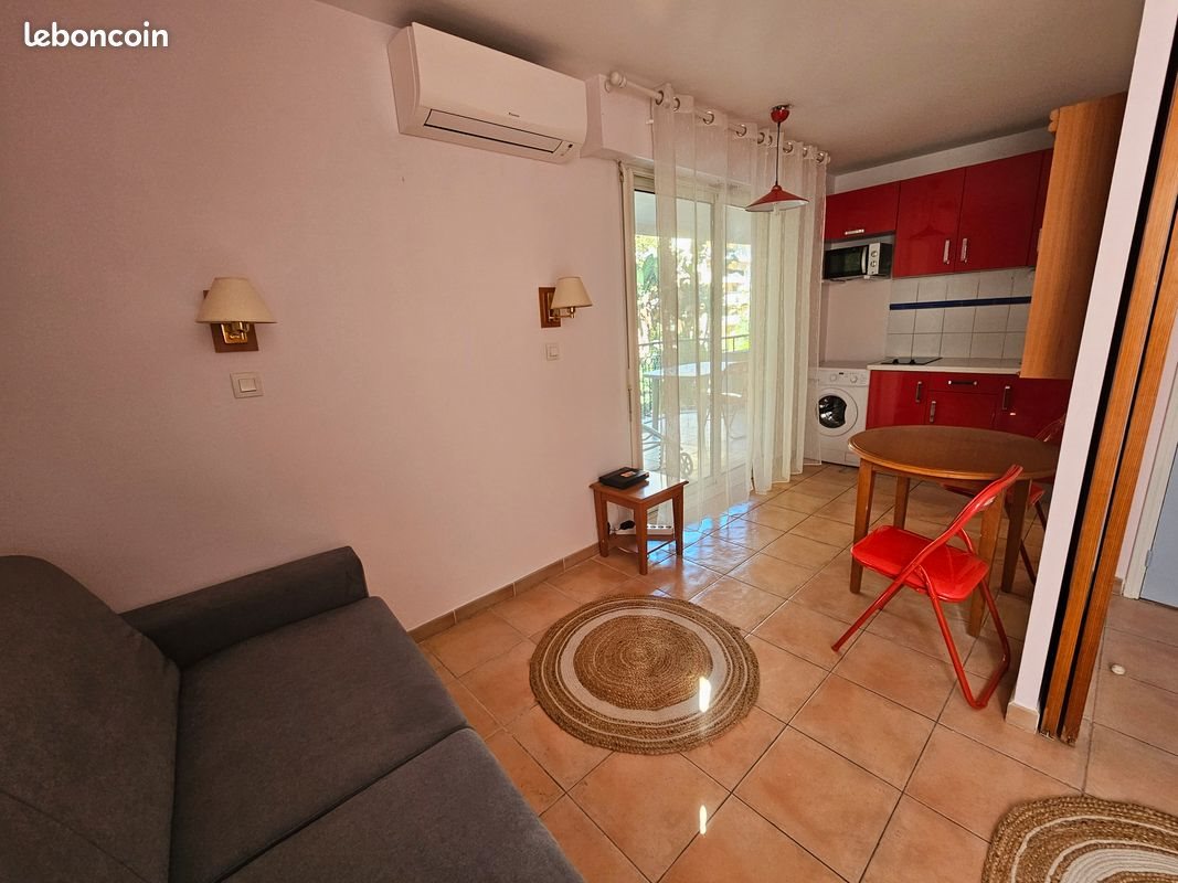Appartement à louer, 29m², Menton