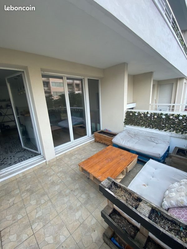 Appartement à louer, 41m², Massy