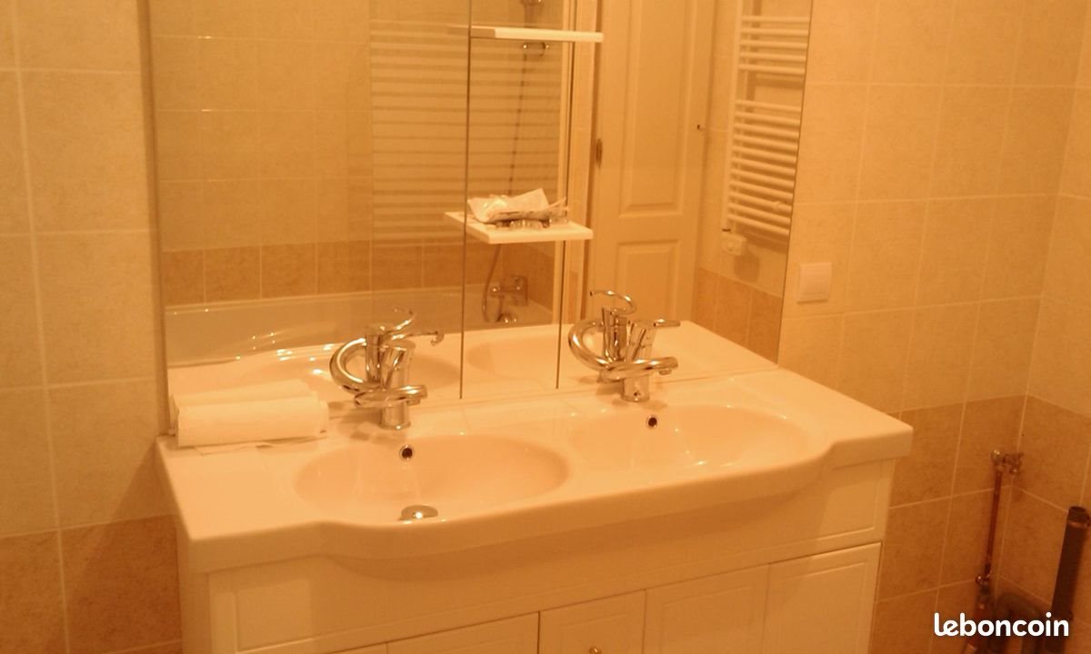 Appartement à louer, 115m², Coutouvre