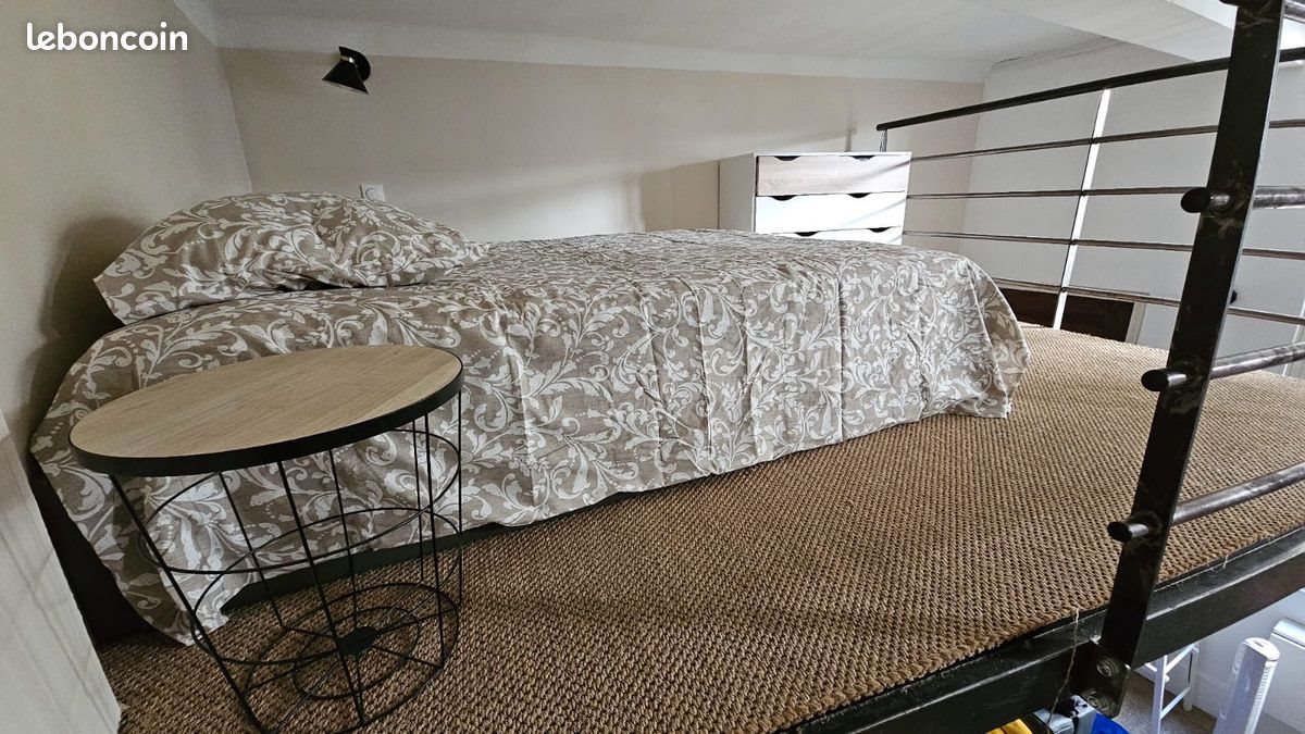Appartement à louer, 26m², Nîmes