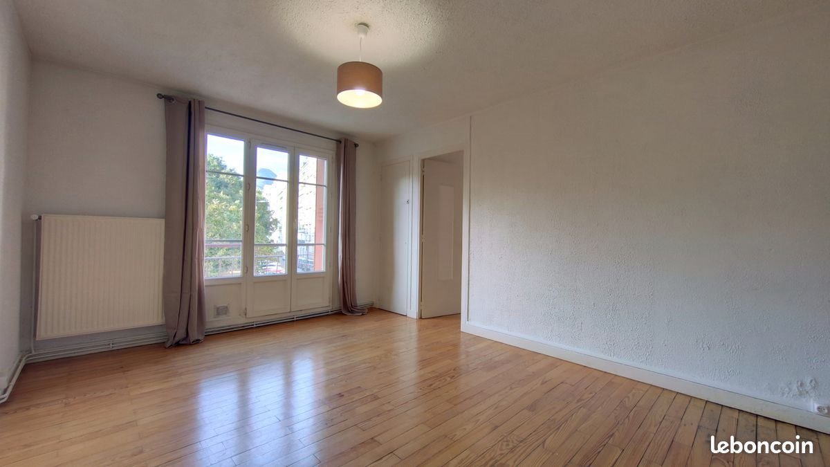 Appartement à louer, 45m², Grenoble