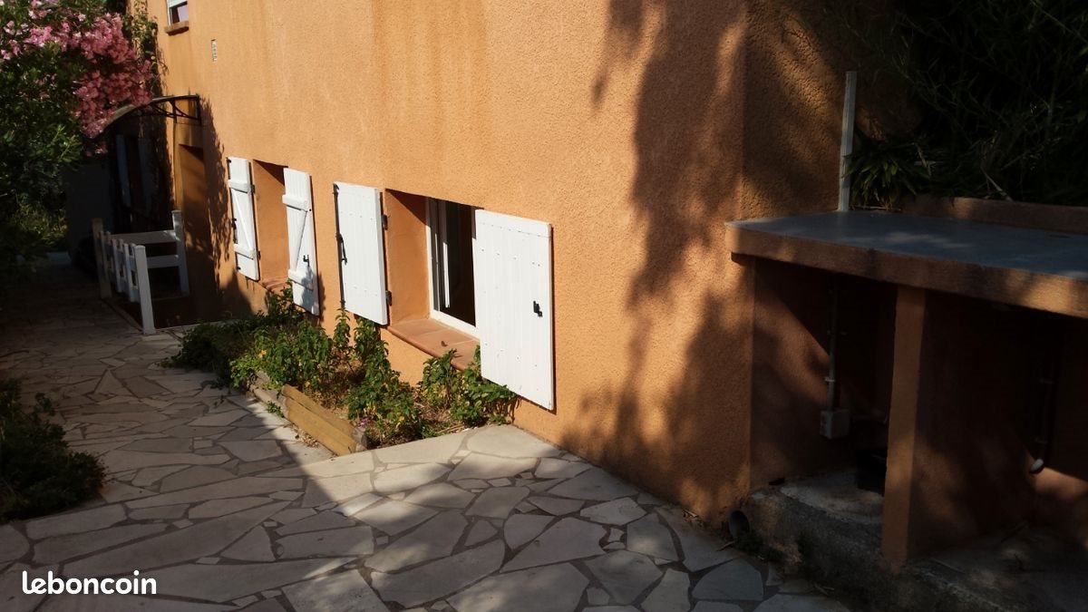 Appartement à louer, 27m², Martigues