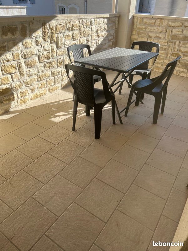Appartement à louer, 60m², Saint-Paul-Trois-Châteaux