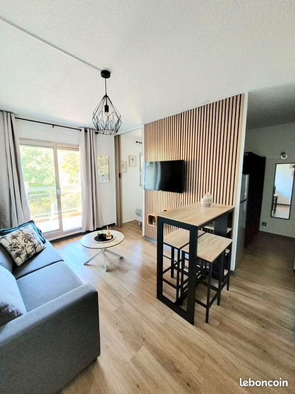 Appartement à louer, 29m², Vallauris