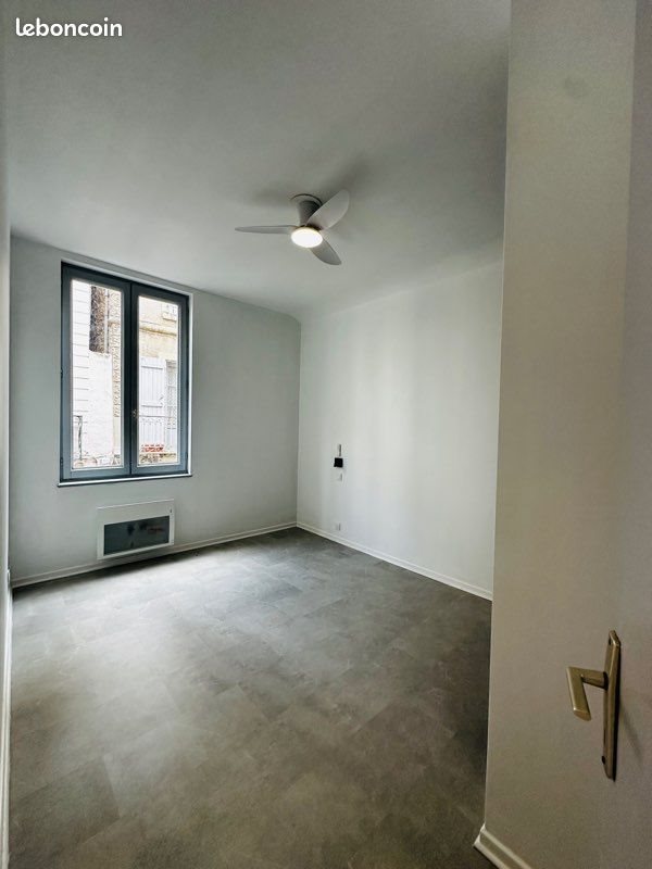 Appartement à louer, 45m², Villefranche-de-Rouergue