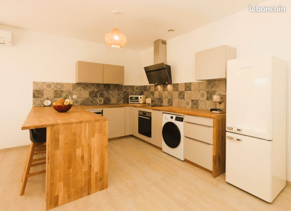 Appartement à louer, 75m², Mireval