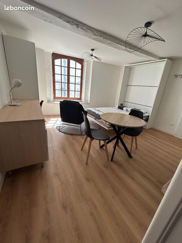 Appartement à louer, 25m², Angers