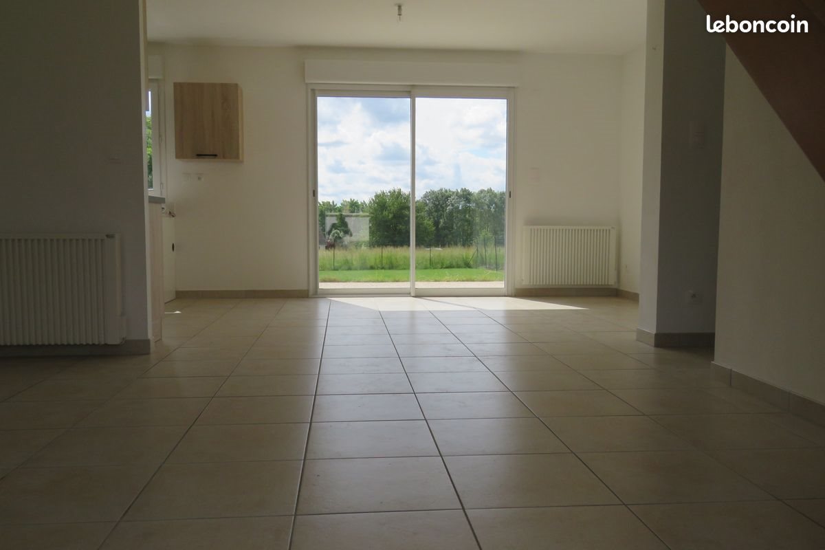 Maison à louer, 124m², Ognes