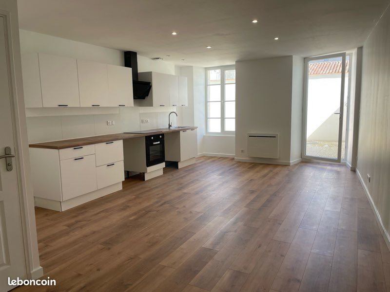 Appartement à louer, 55m², Saint-Jean-d'Angély