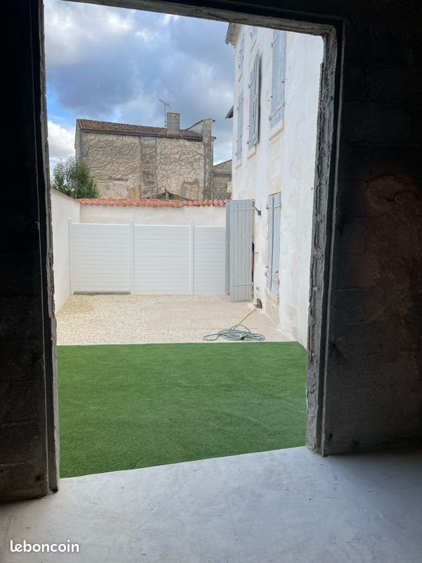 Appartement à louer, 55m², Saint-Jean-d'Angély
