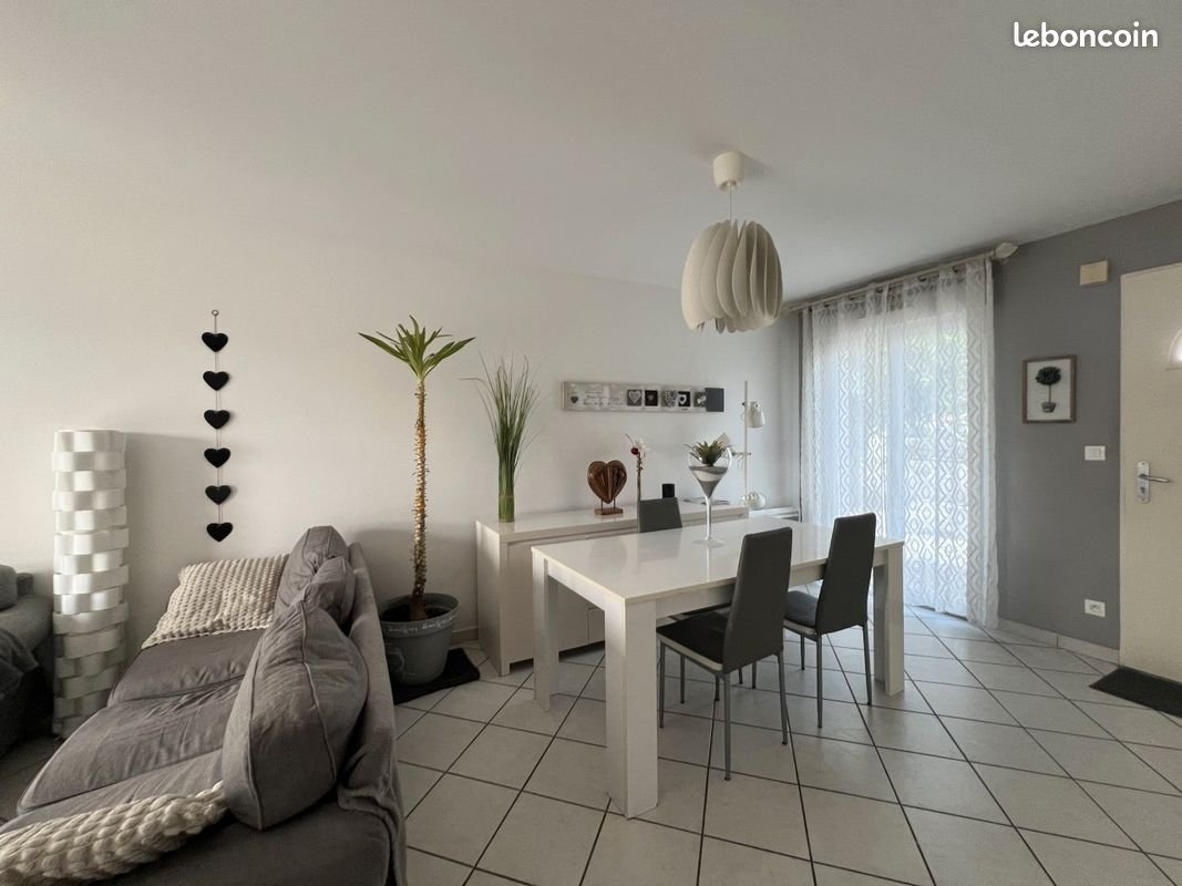 Maison à vendre, 81m², Loyettes