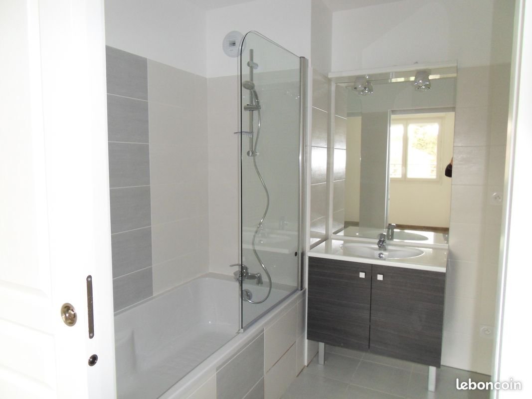 Appartement à louer, 44m², Saint-Egrève