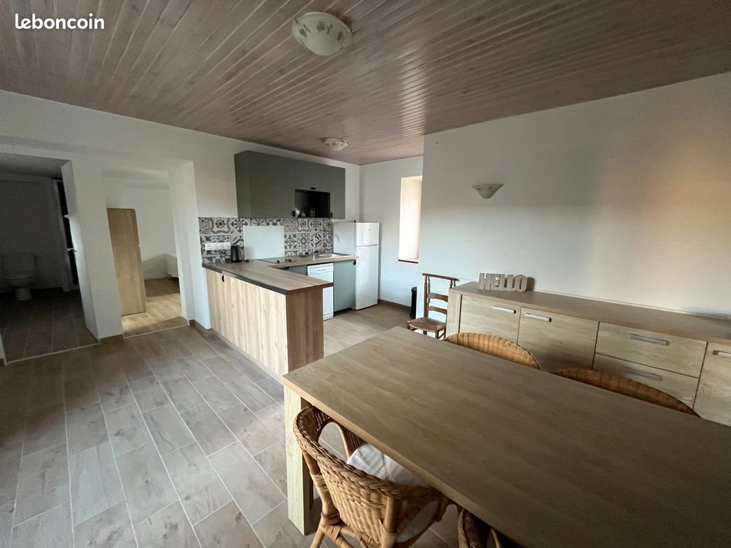 Appartement à louer, 56m², Plumelec