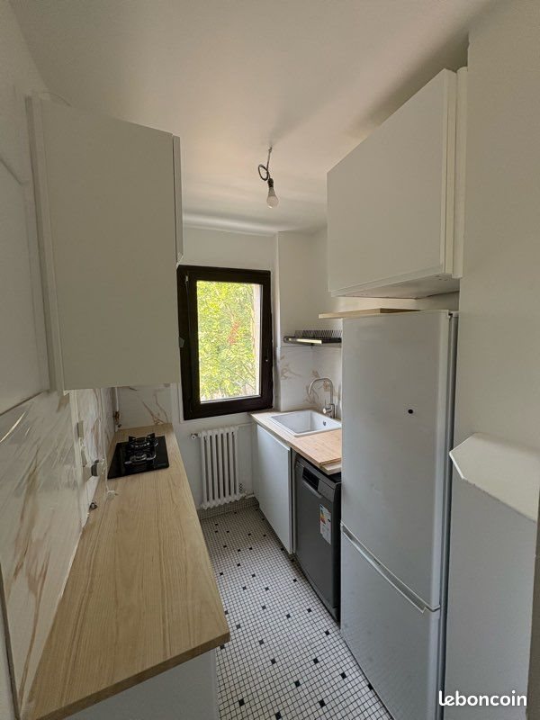 Appartement à louer, 23m², Saint-Cloud