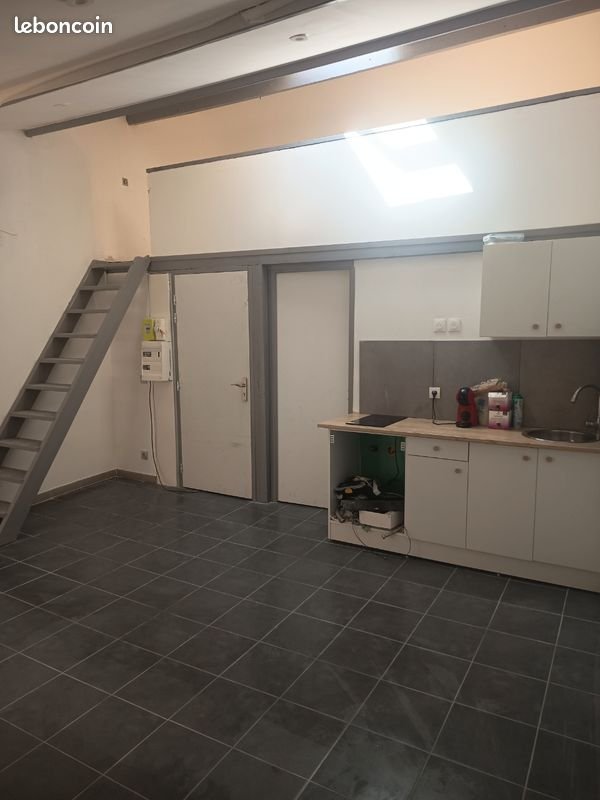 Appartement à louer, 24m², Cuers