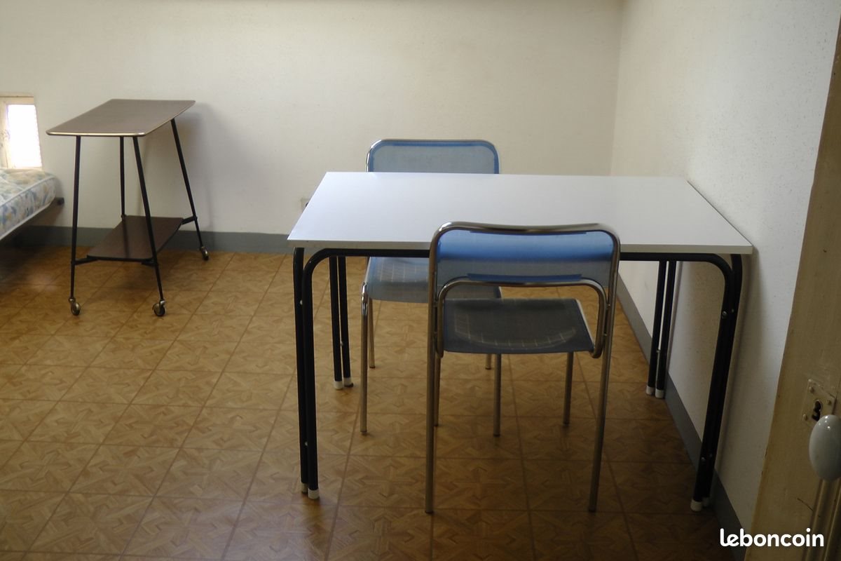 Appartement à louer, 12m², Albi