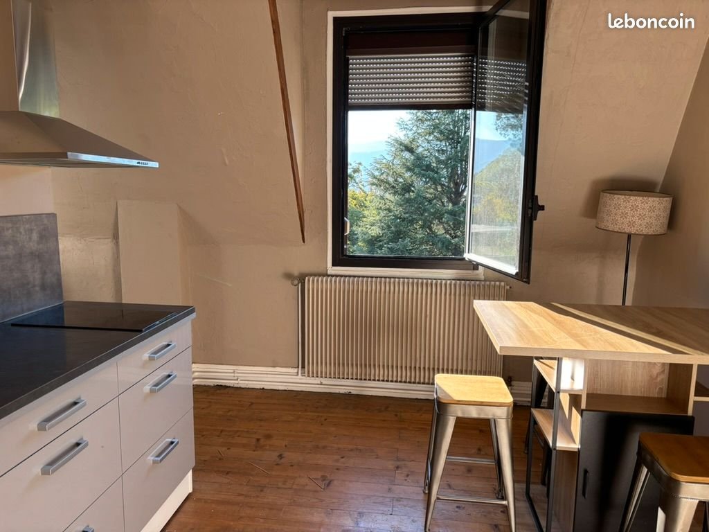 Appartement à louer, 35m², Gières