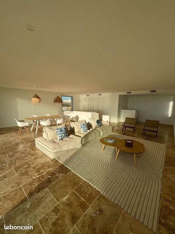 Maison à louer, 160m², Frontignan