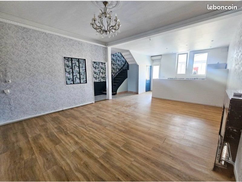 Maison à vendre, 106m², Saint-Méen-le-Grand