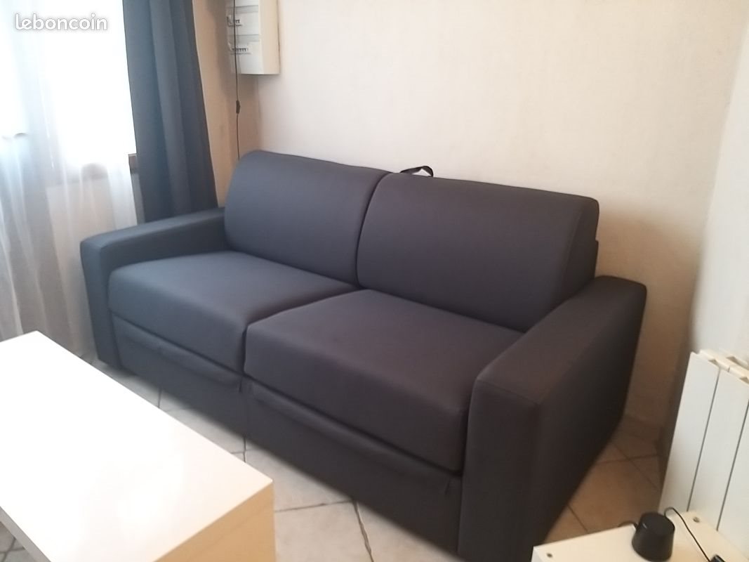Appartement à louer, 20m², Rognes
