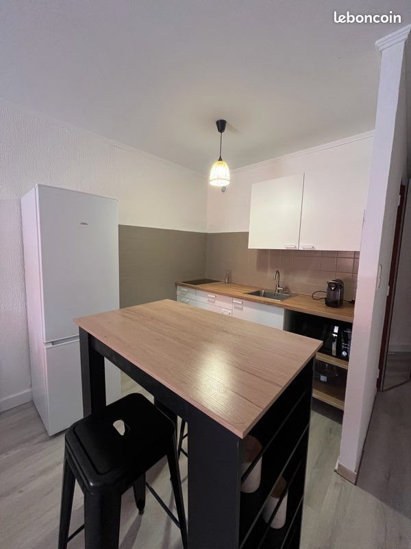 Appartement à louer, 30m², Sanary-sur-Mer