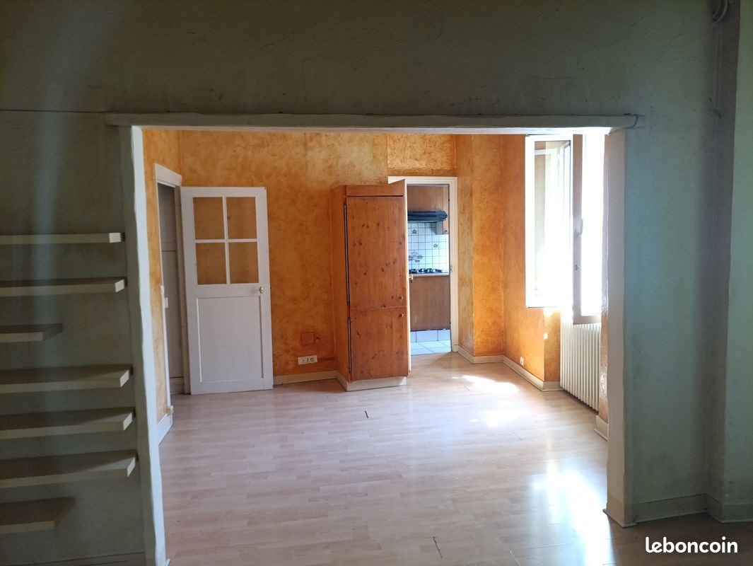 Appartement à louer, 54m², Nîmes