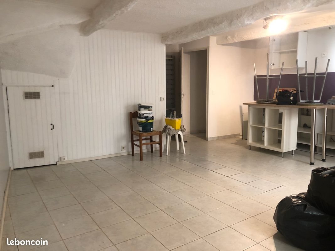 Maison à louer, 85m², Espondeilhan