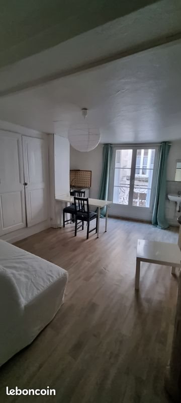 Appartement à louer, 17m², Poitiers
