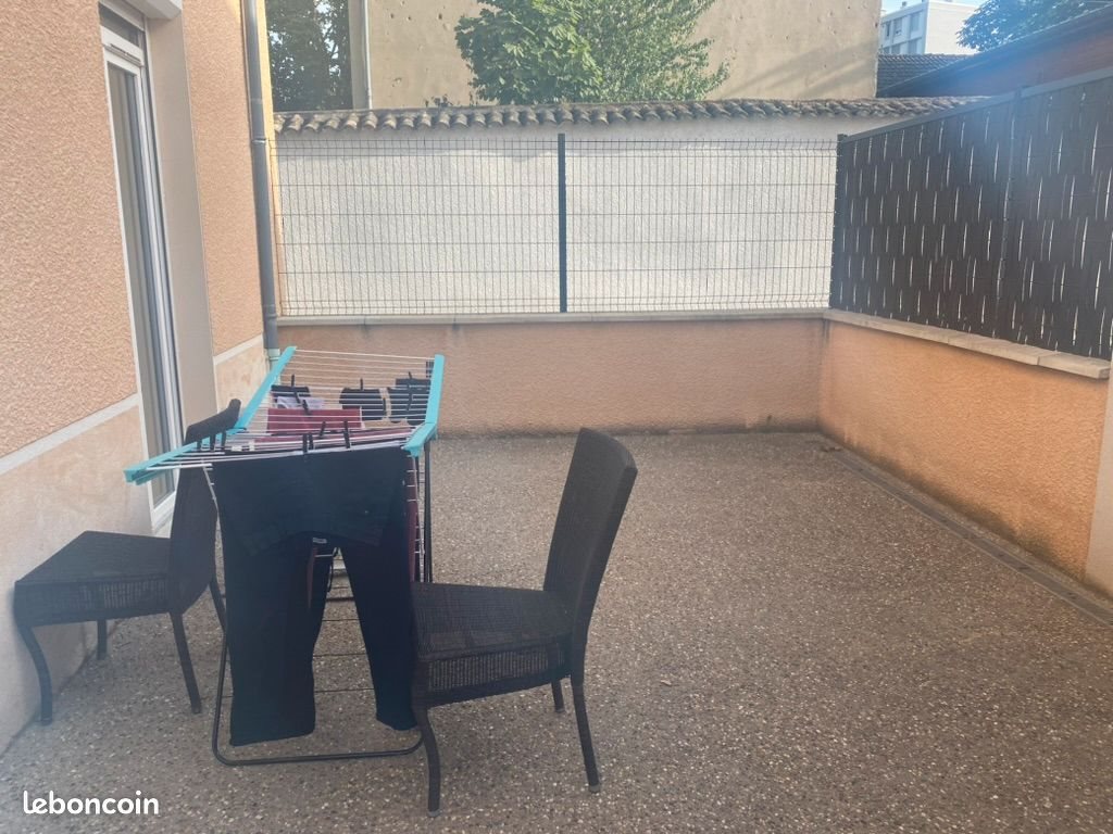 Appartement à louer, 25m², Bron