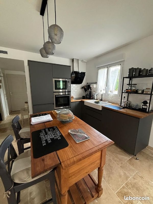 Maison à louer, 95m², Notre-Dame-de-Cenilly