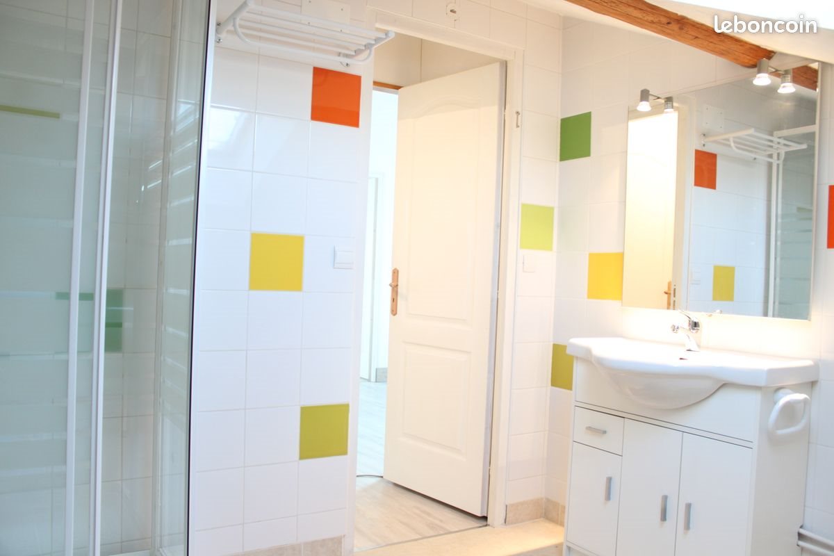 Appartement à louer, 76m², Neuves-Maisons