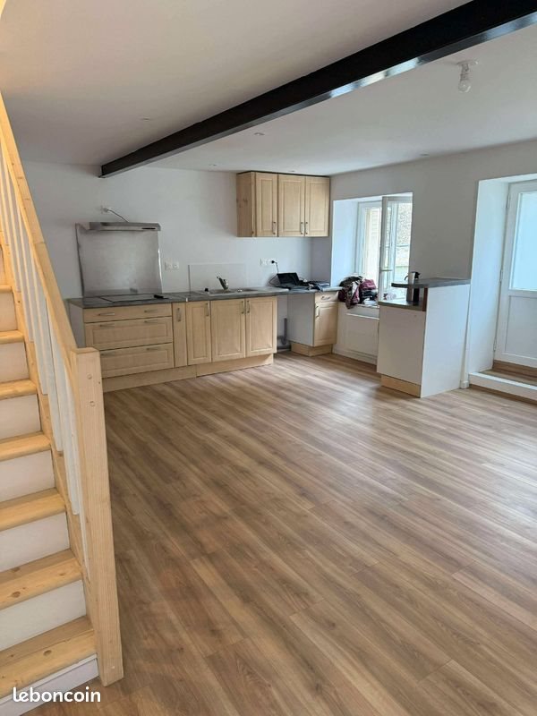 Maison à louer, 75m², Valence-en-Poitou