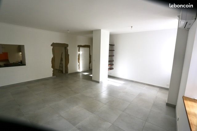 Appartement à louer, 79m², Alès