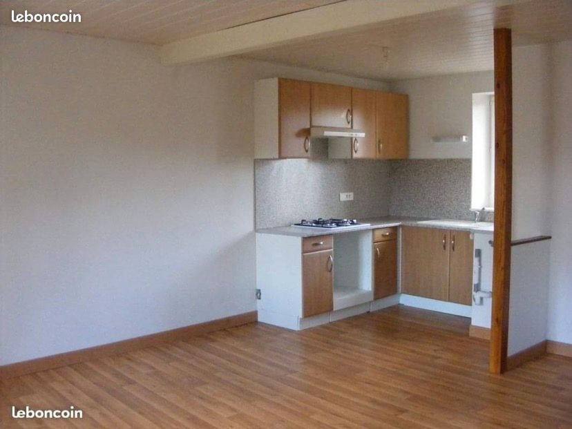 Appartement à louer, 55m², Peschadoires