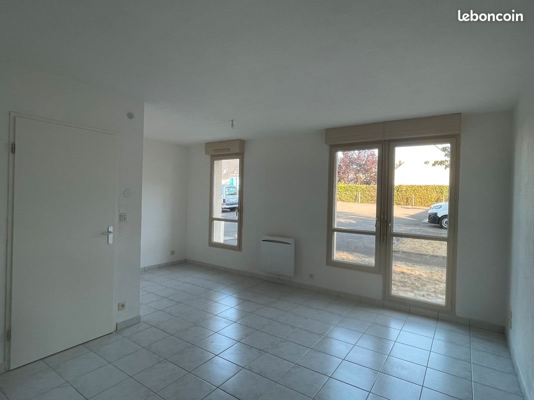 Appartement à louer, 28m², Baugé