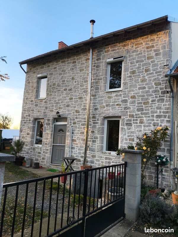 Maison à louer, 80m², Saint-Yorre