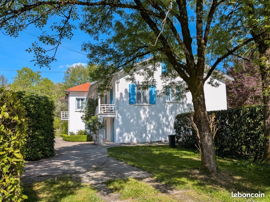 Maison à vendre, 185m², Saint-Astier