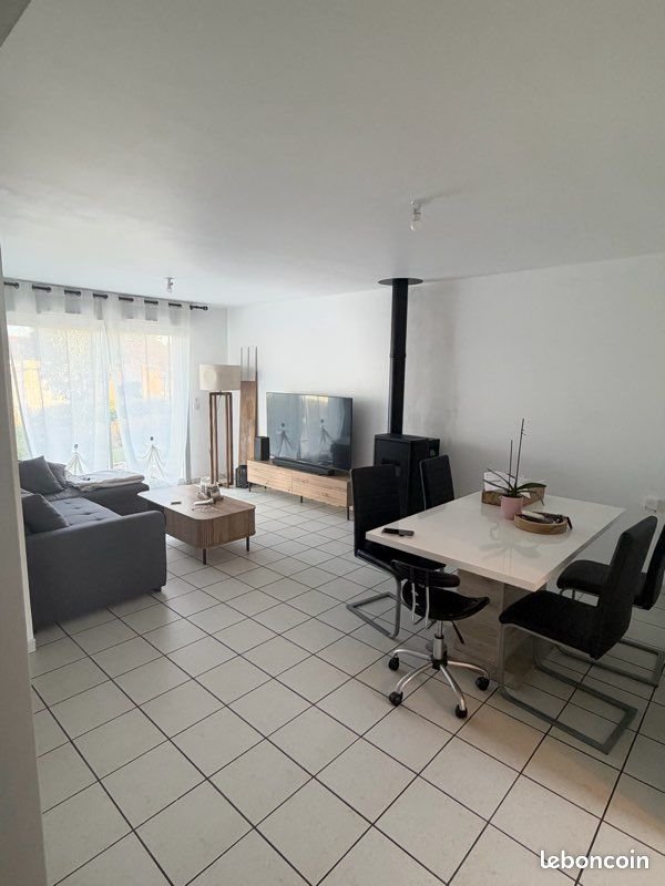 Maison à louer, 70m², Parthenay