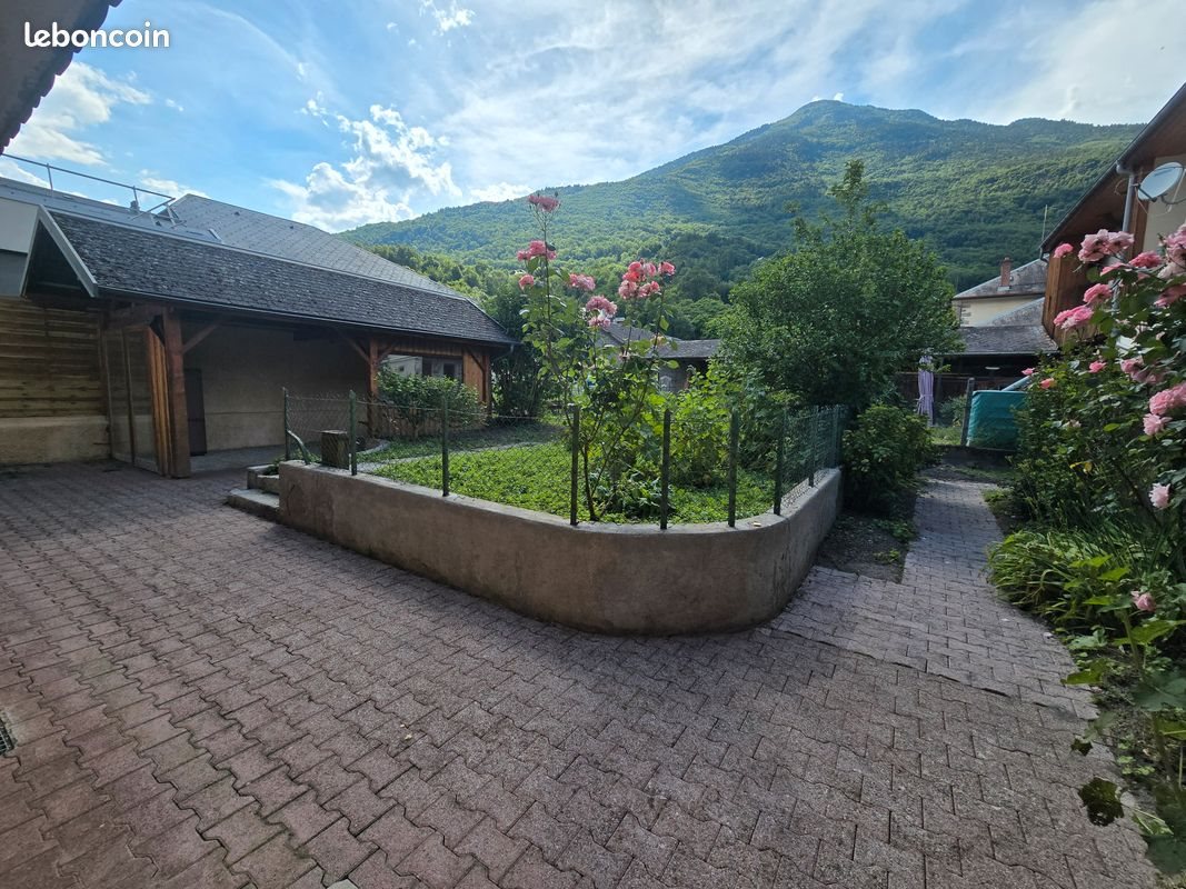 Maison à vendre, 85m², Saint-Etienne-de-Cuines