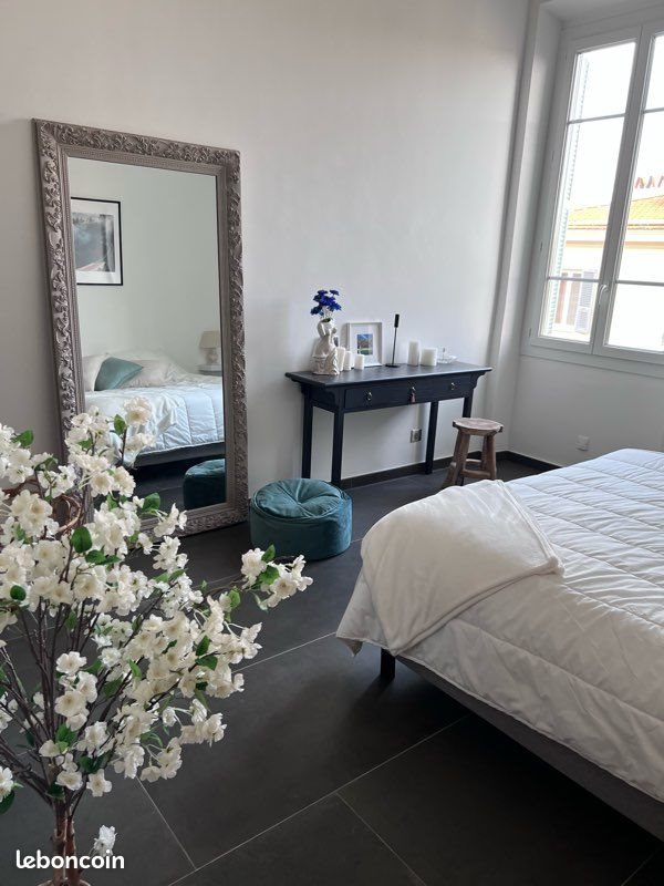 Appartement à louer, 75m², Ajaccio