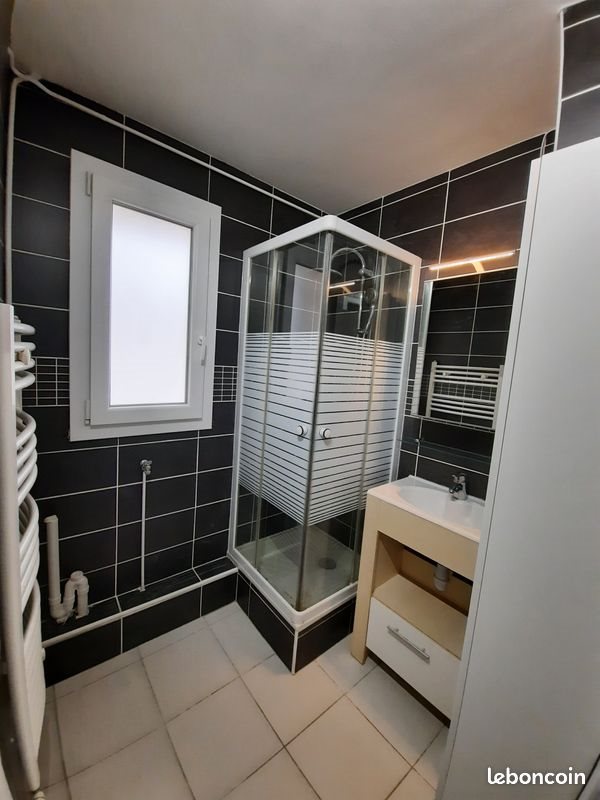 Appartement à louer, 62m², Lyon 8ème