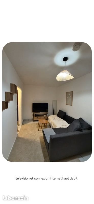 Appartement à louer, 29m², Viry