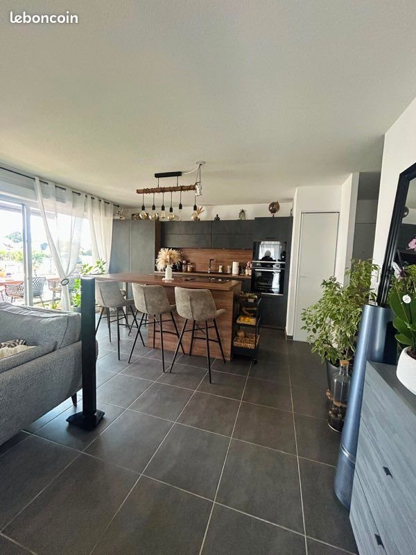 Appartement à vendre, 67m², Saint-Pierre-en-Faucigny