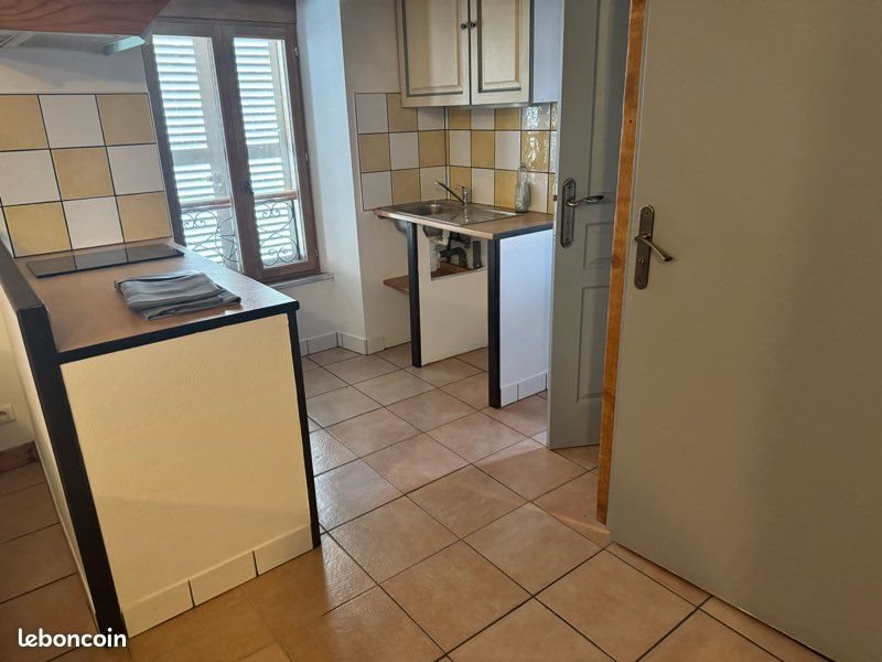 Appartement à louer, 39m², Millau