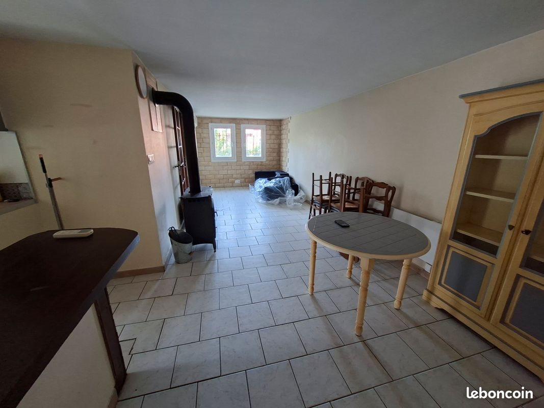 Appartement à louer, 81m², Pierrevert