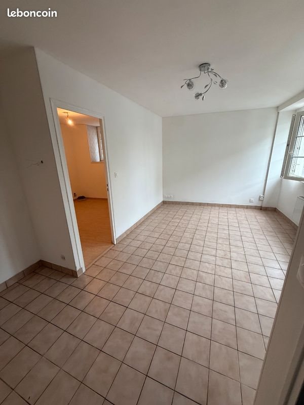 Appartement à louer, 35m², Guéret
