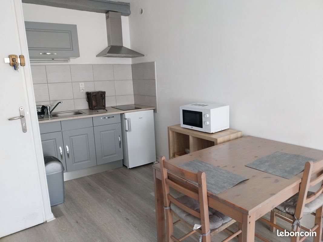 Appartement à louer, 31m², Riom