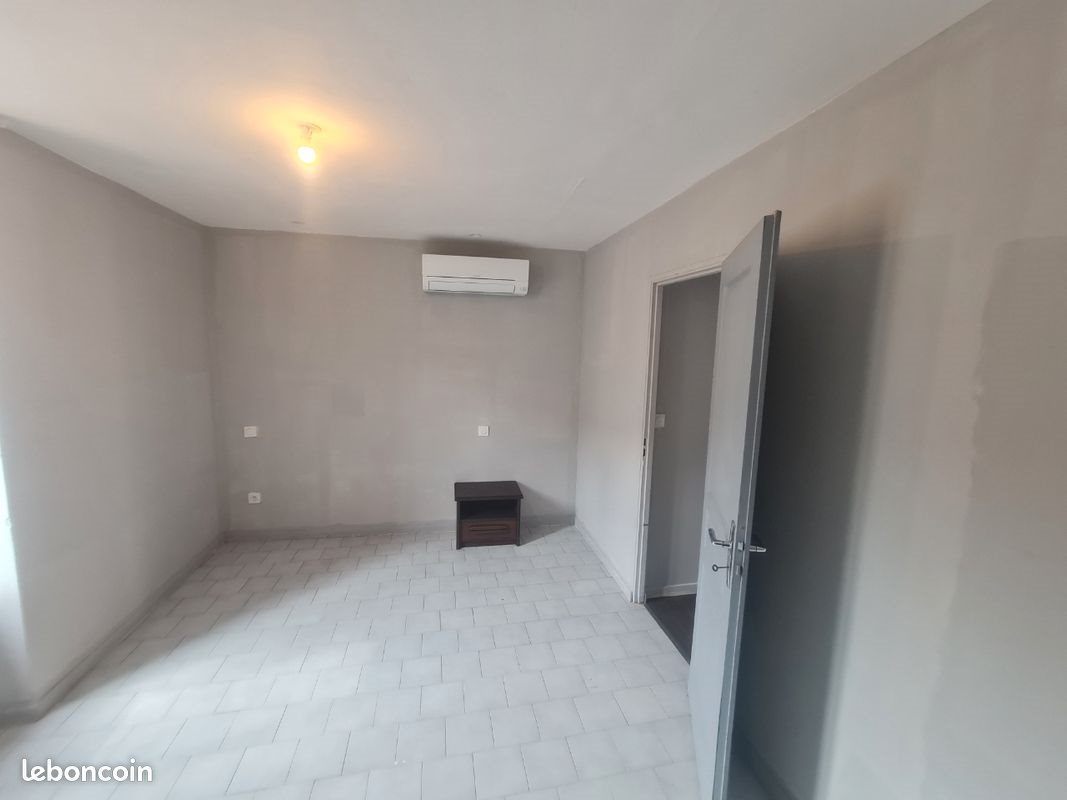 Appartement à louer, 58m², Bessèges